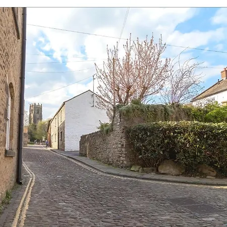 Fernlea Mews, Luxury 2 Bed 2 Bath Home, Richmond, Swaledale *