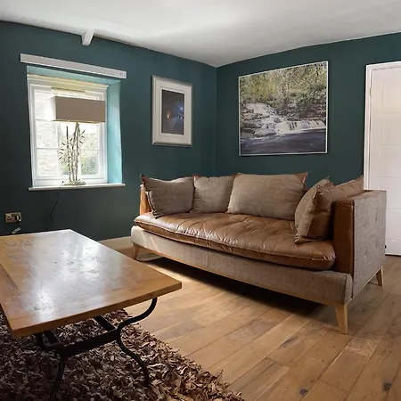 Fernlea Mews, Luxury 2 Bed 2 Bath Home, Richmond, Swaledale