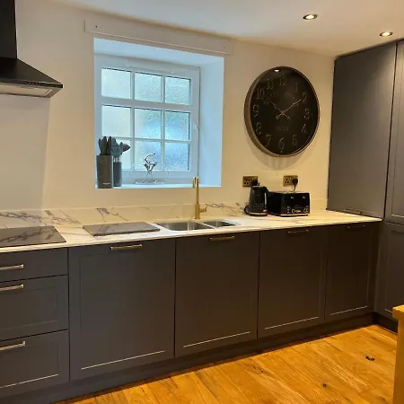 Fernlea Mews, Luxury 2 Bed 2 Bath Home, Richmond, Swaledale *