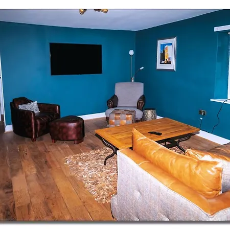 Fernlea Mews, Luxury 2 Bed 2 Bath Home, Richmond, Swaledale Richmond (North Yorkshire)