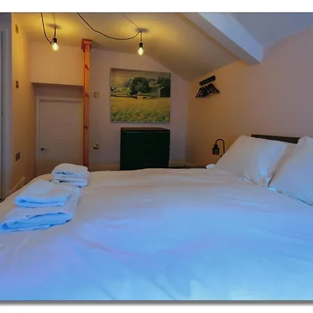 Fernlea Mews, Luxury 2 Bed 2 Bath Home, Richmond, Swaledale Richmond (North Yorkshire)