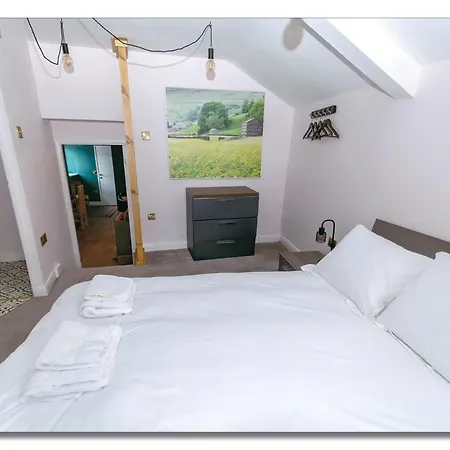 Fernlea Mews, Luxury 2 Bed 2 Bath Home, Richmond, Swaledale Richmond (North Yorkshire)